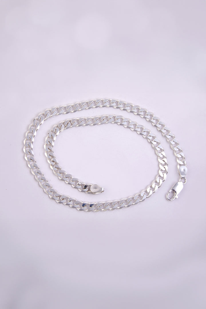 A FANCY CHAIN