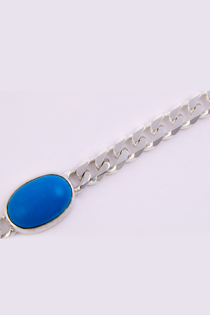 A STONE WRISTLET